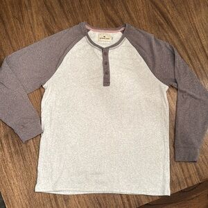 The Normal Brand Mens Shirt L stone Gray Henley Active Puresemo Retro Casual Tee